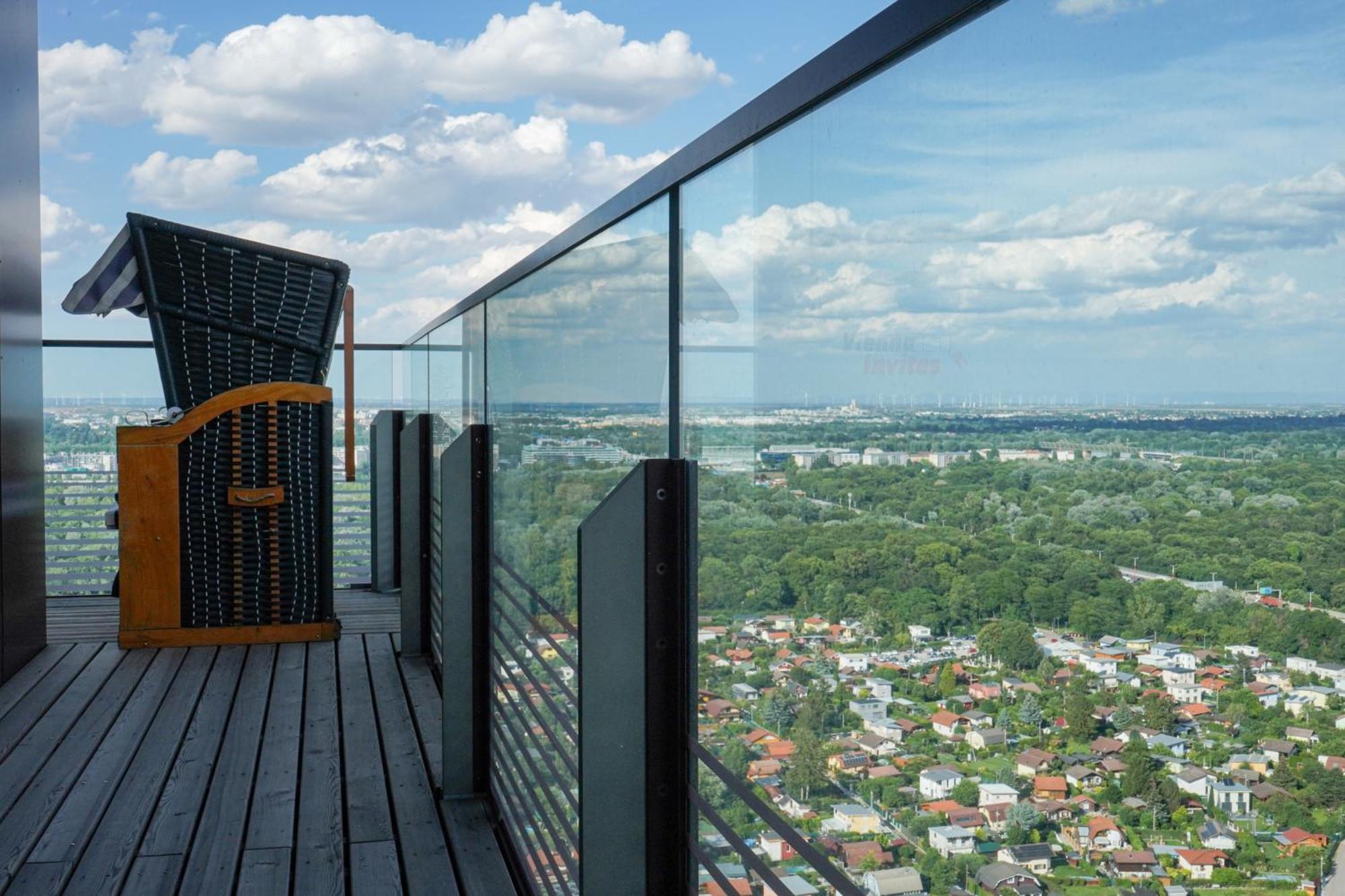 Triiiple 7Heaven - Amazing View On Top Floor With Rooftop Pool Вена Экстерьер фото